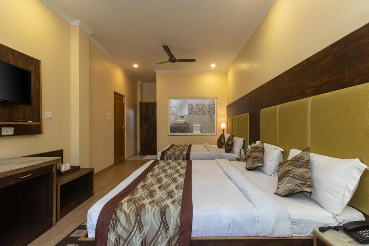 Hotel Peepal Tree Rishīkesh Zewnętrze zdjęcie