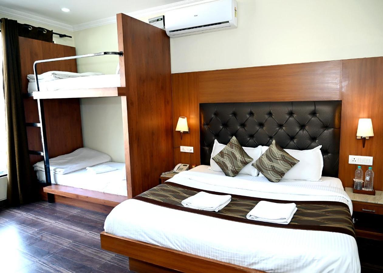 Hotel Peepal Tree Rishīkesh Zewnętrze zdjęcie