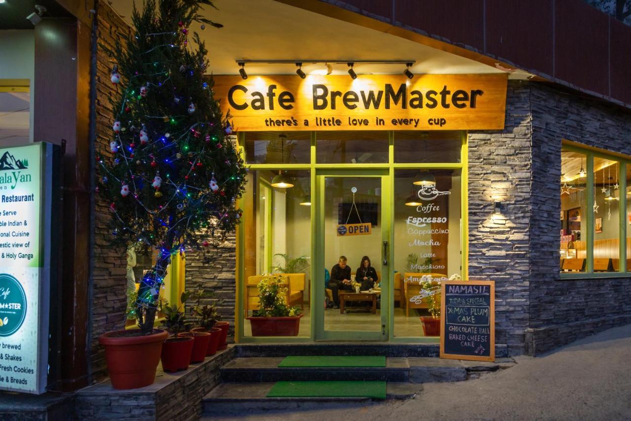 Hotel Peepal Tree Rishīkesh Zewnętrze zdjęcie