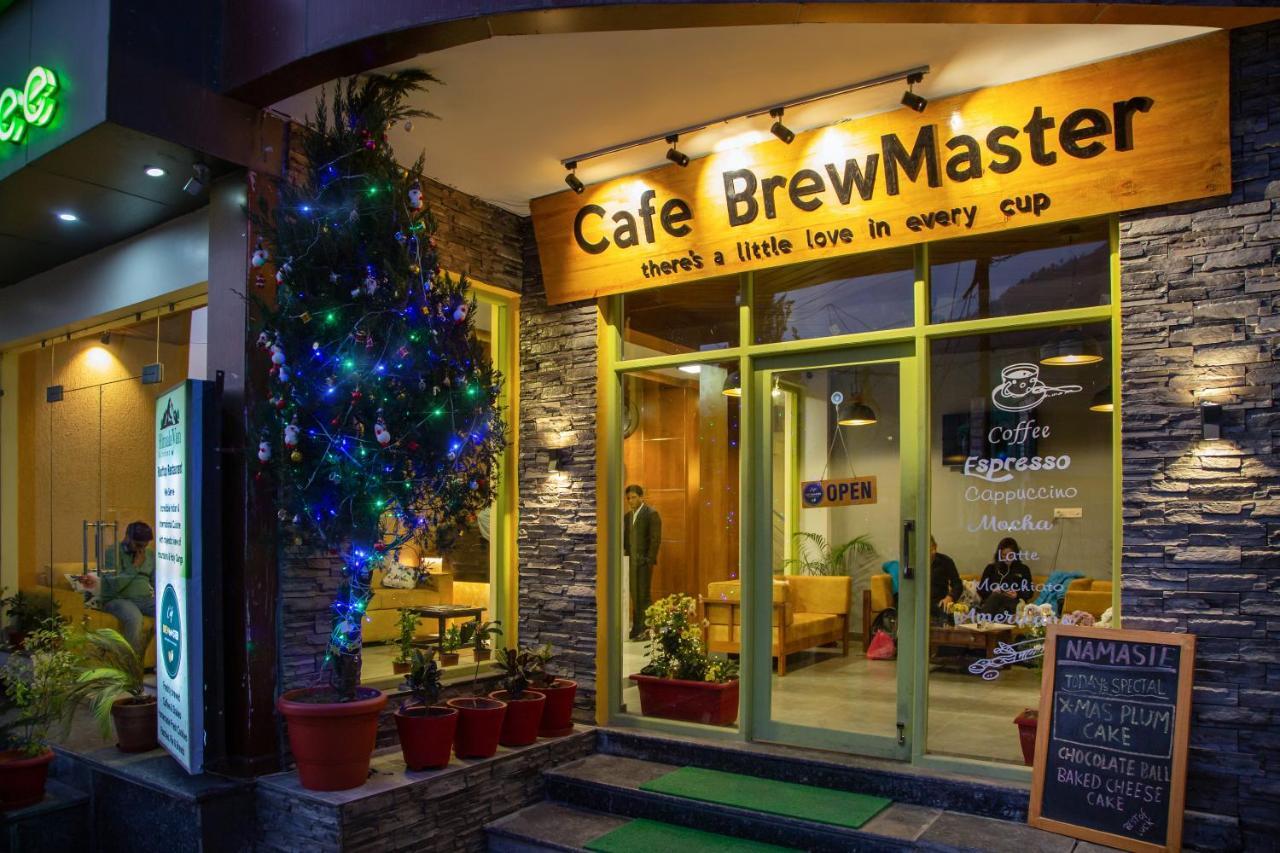 Hotel Peepal Tree Rishīkesh Zewnętrze zdjęcie